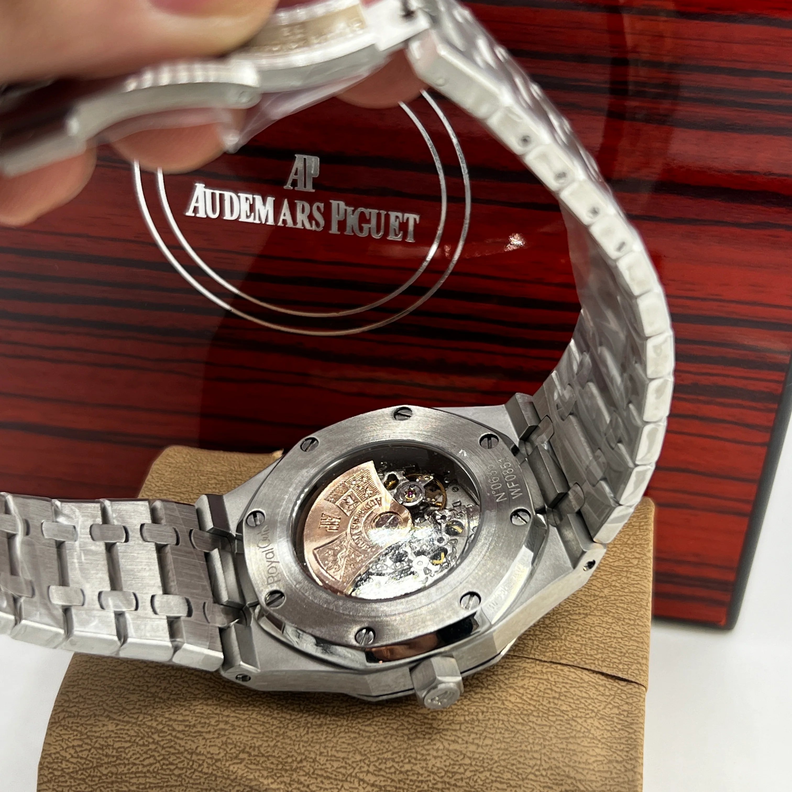 AUDEMARS PIGUET SKELETON - BLUE