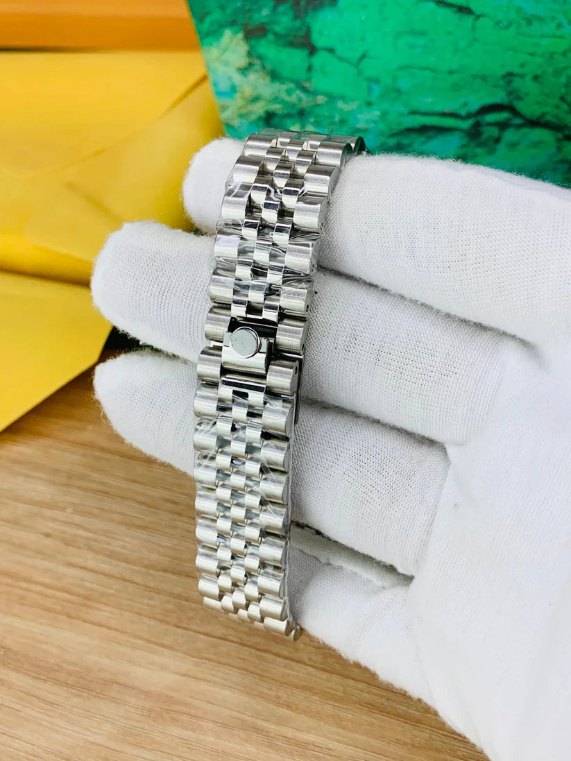 ROLEX OYESTER PERPETUAL DATEJUST - BLACK