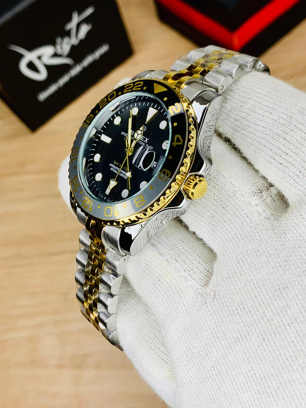 ROLEX GMT BLACK-GOLDEN