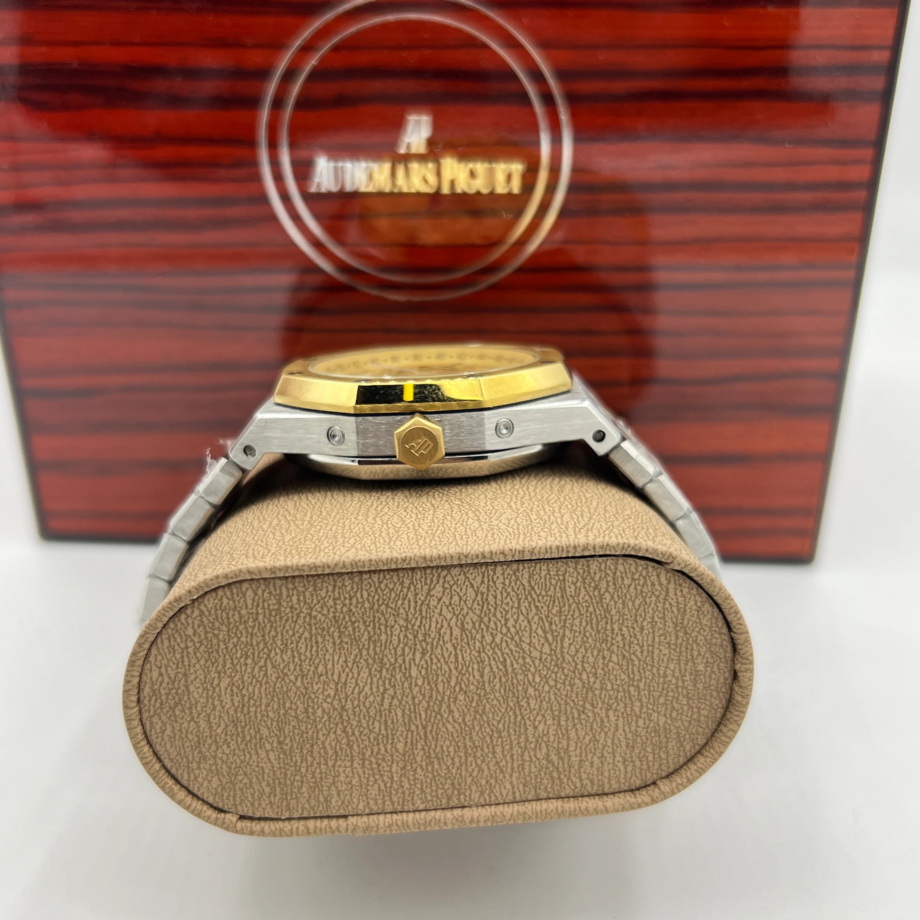 AUDEMARS PIGUET PERPETUAL CALENDAR - GOLDEN