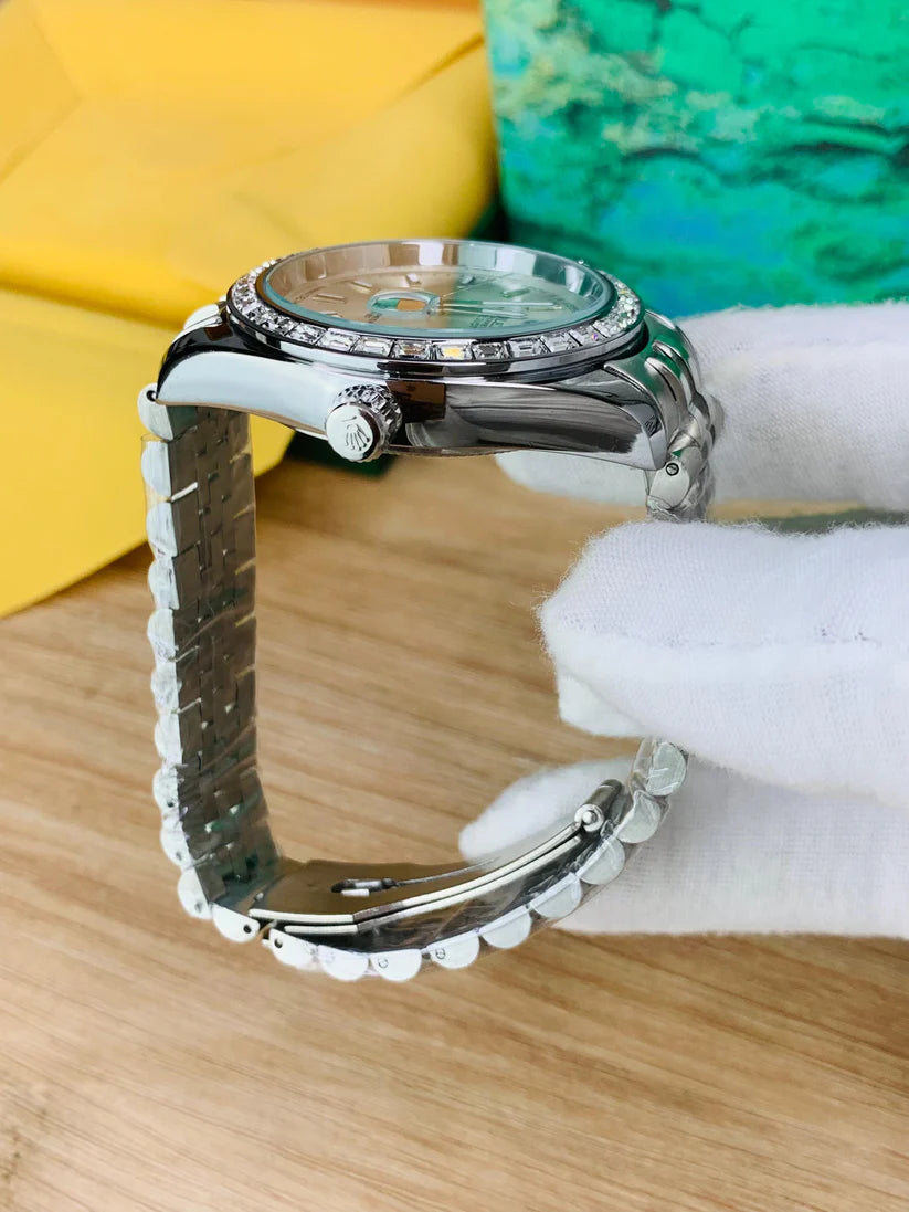 ROLEX OYESTER PERPETUAL DATEJUST - BLACK