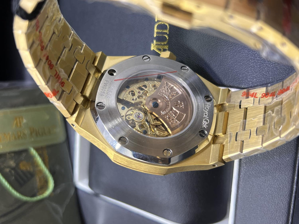 AUDEMARS PIGUET SKELETON - WHITE